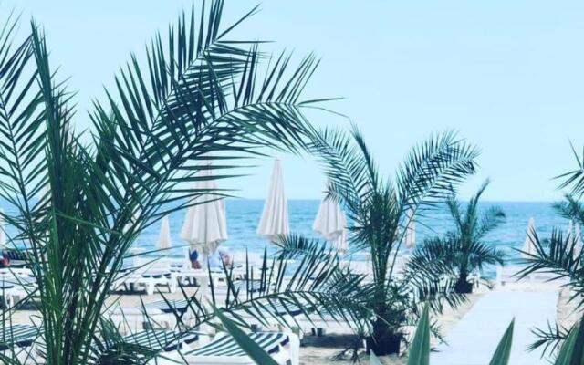 Apartament Summerland Tania Mamaia