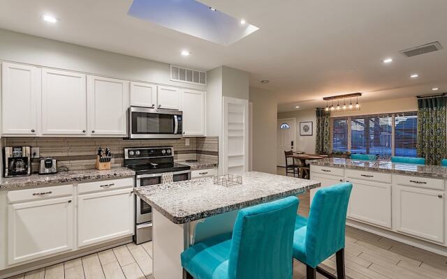 Desert Sun 3 BR by Casago