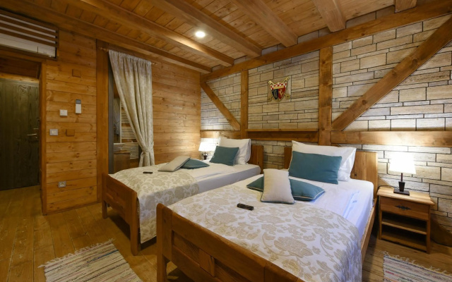 Ethno Houses Plitvica Selo Deluxe