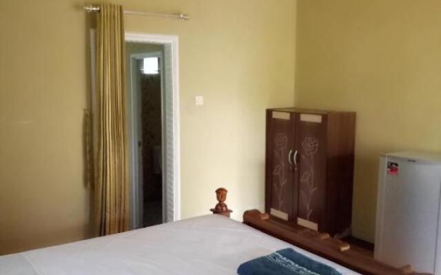 4R Bungalow
