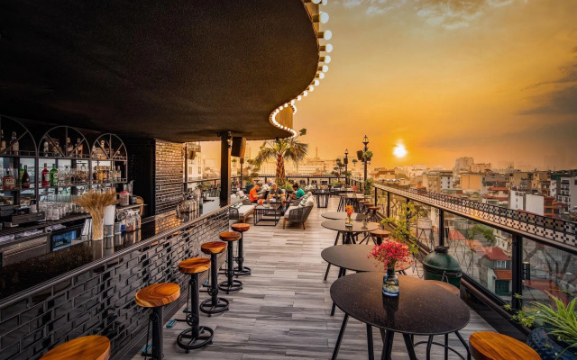 Solaria Hotel