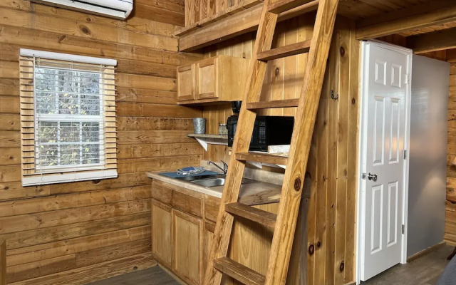 Kozy Haven Log Cabins