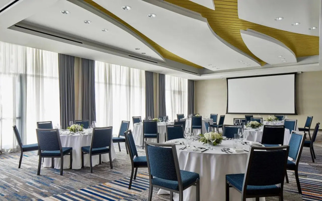 The Daytona, Autograph Collection