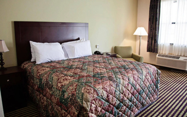 Big Lake Inn & Suites