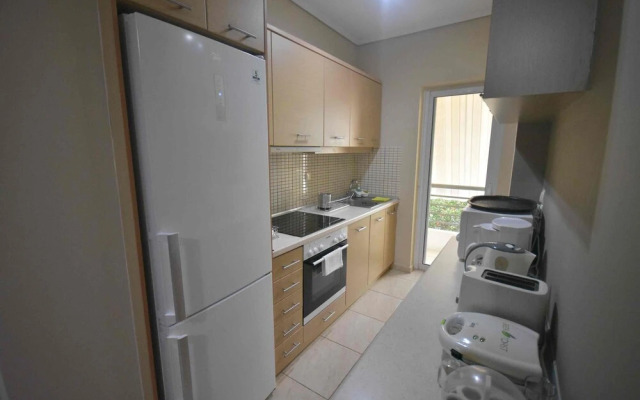 A&J Apartments or Rooms athens airport
