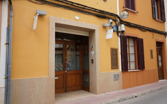 Hostel Menorca - Albergue Juvenil