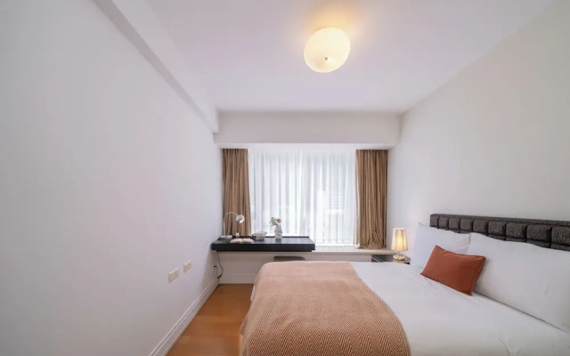 Tyms 3BR 2BA Apartment in Xujiahui