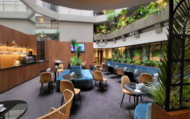 Hotel Paris Neuilly