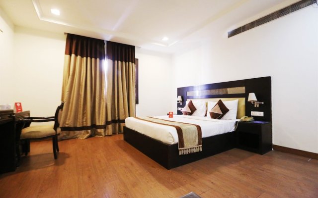 The Grand Hotel by OYO Rooms