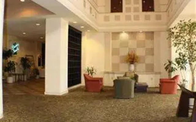 Clarion Hotel