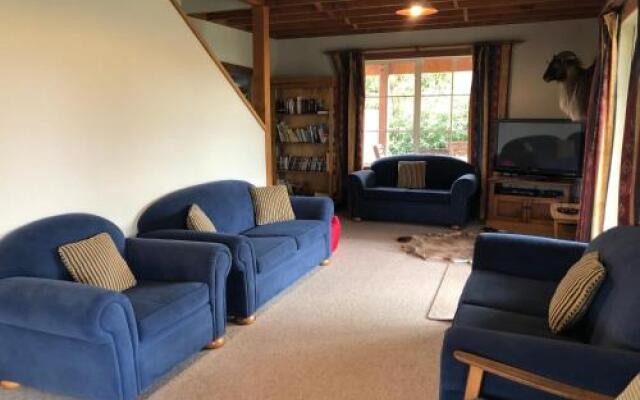 4 Season Retreat