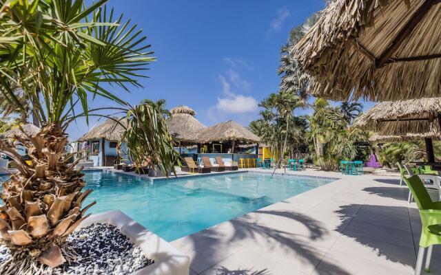 Van Gogh Inn Aruba