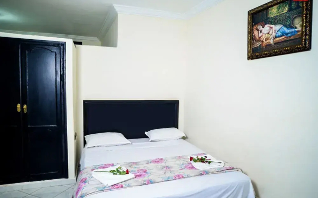 Apart Hotel Larbi