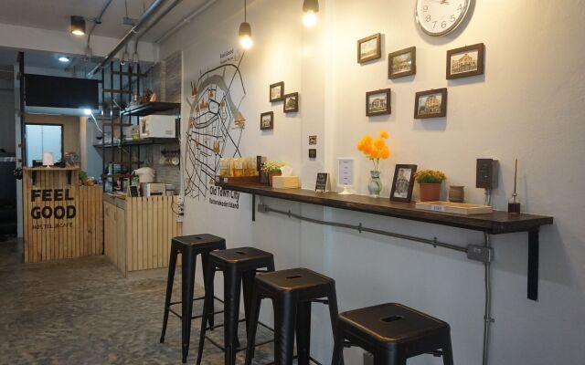 Feel Good Bangkok Hostel