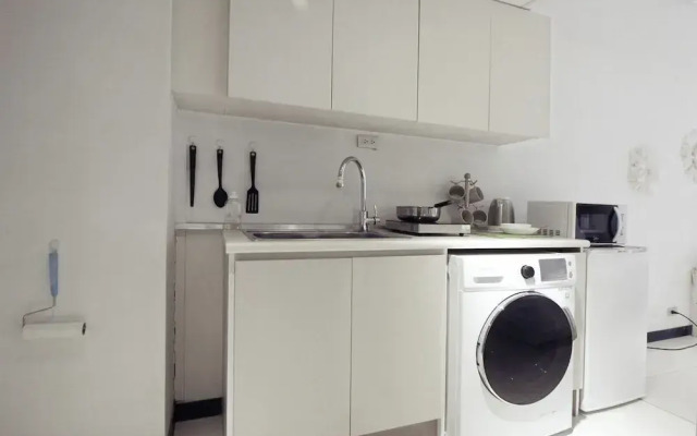 Urban Abode Apartment 1