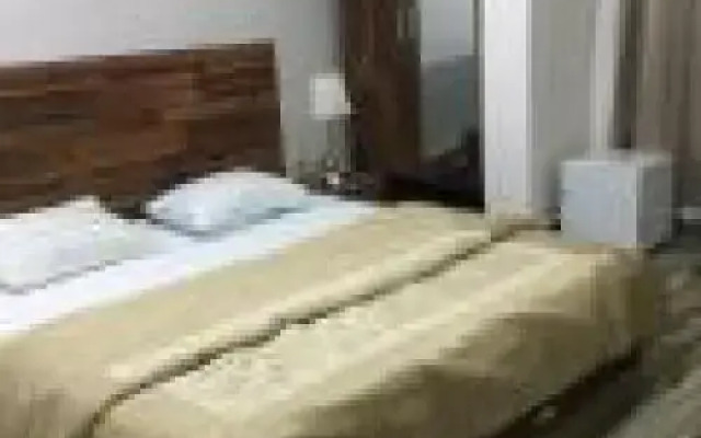 Royal Signature Suites And Apartments