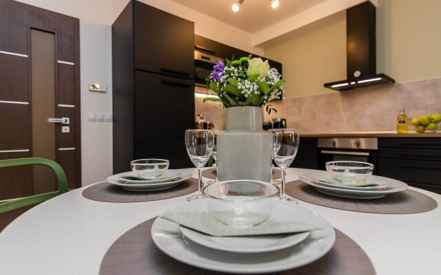 Prague Luxury APTs by Michal&Friends
