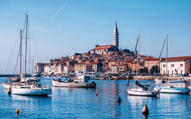 Amazing Home in Rovinj With Wifi and 4 Bedrooms