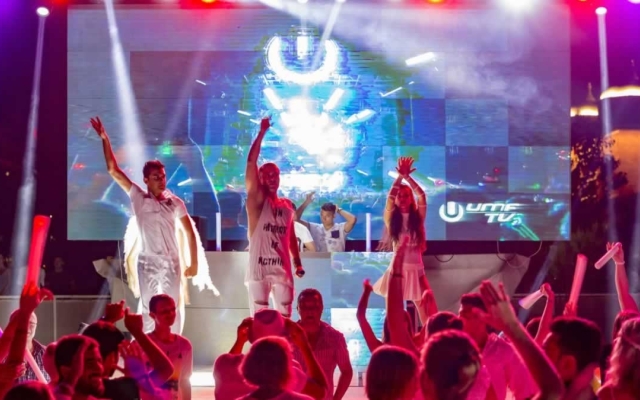 Royal Dragon Hotel – All Inclusive