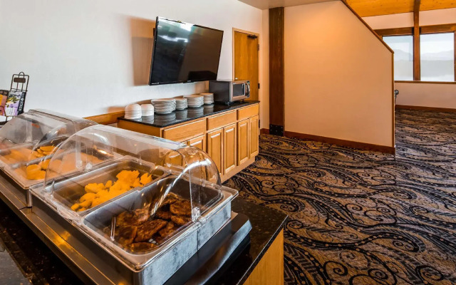 Best Western Lake Lucille Inn