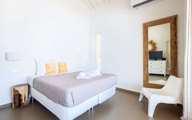 Kas di Sono Pool & Jacuzzi Private Beach