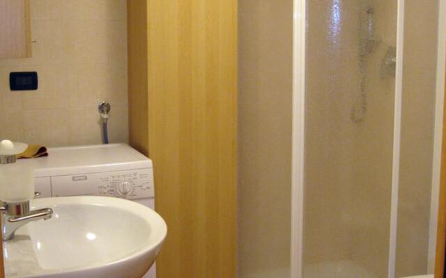 A lancienne fontaine