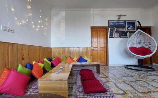 The Lost Hostels-Bir - Landing Site