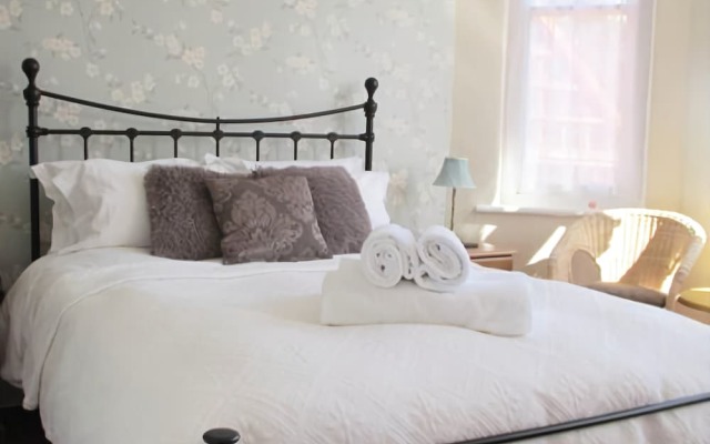 The Woodlands Hotel - Guest house