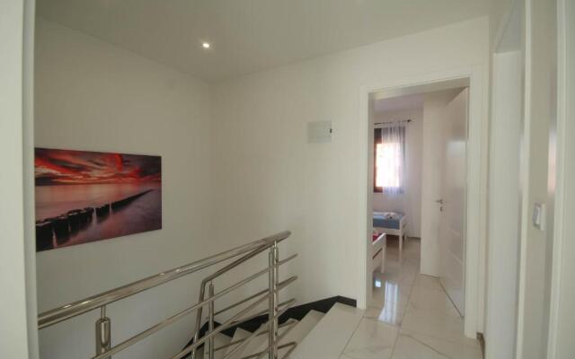 Villa Essenza Vita 650 meters from the beach