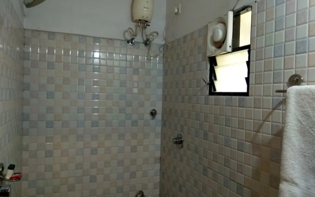 JK Rooms 128 Hotel RR