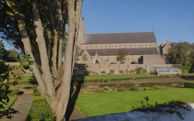 Homestay in the Heart of Wexford Town