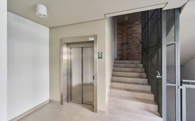 Nowa Papiernia Apartments by Renters