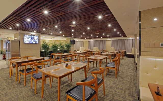 Days Hotel Zhangjiajie