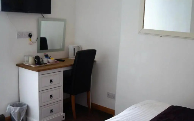 Links Side Guest House