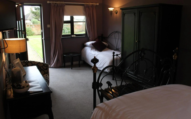 The Swan Motel