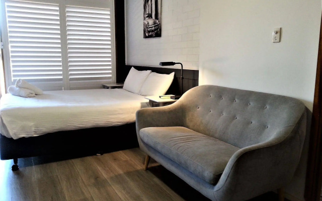 Kurri Motor Inn