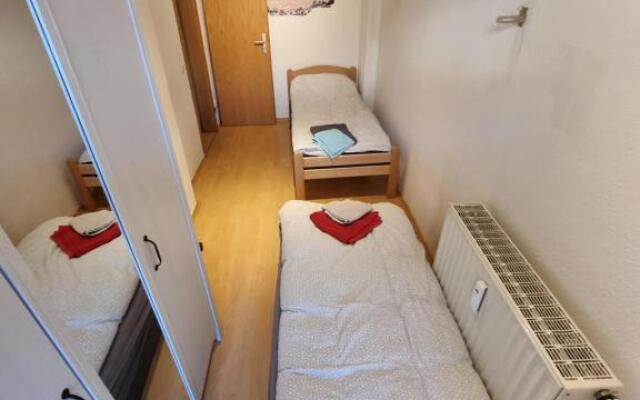 Zentrale 2 Zimmer EG Wohnung mit Balkon