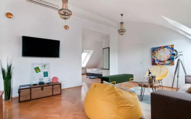 High Street Suites