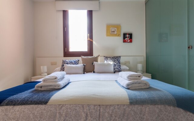 Green - Apartments Duplex Giralda View