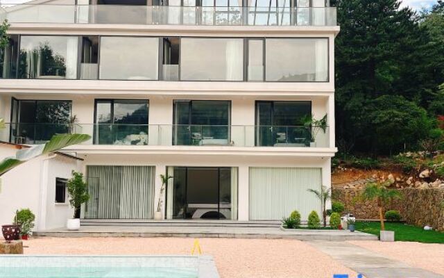 Xiaowa's family wild luxury party group building parent-child homestay
