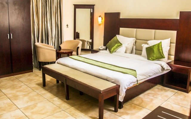 Mika Hotel, Kabulonga