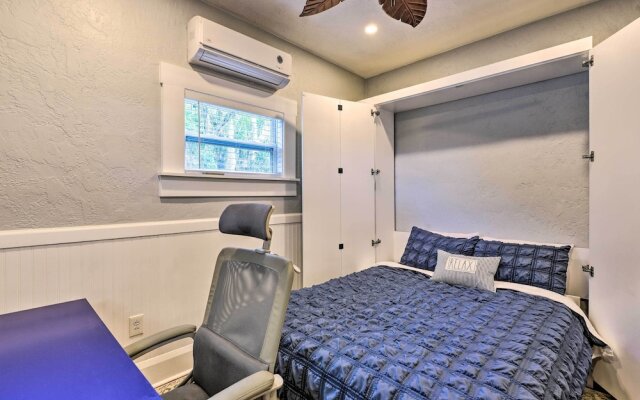 Bright Bradenton Retreat: 1 Mi to Downtown!