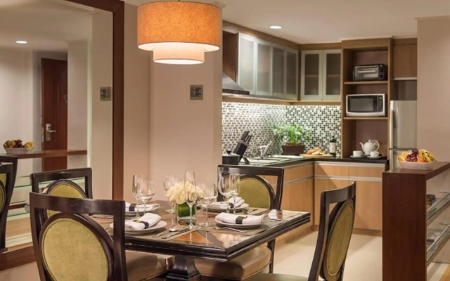 Discovery Suites