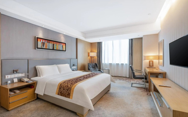 Guangzhou Pearl River International Hotel （Yijing Lu Metro Station）