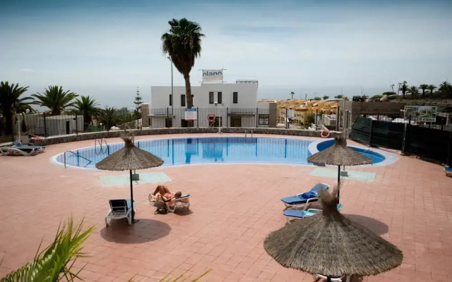 Castalia Vistamar Apartments