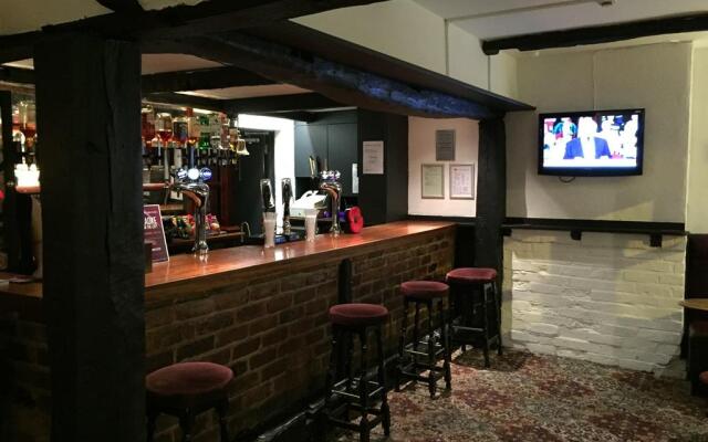 Queens Head Hotel