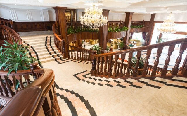 Regency Angkor Hotel