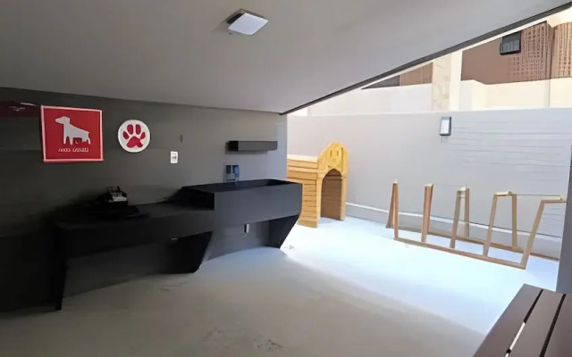 Studio Design 3 - Lions