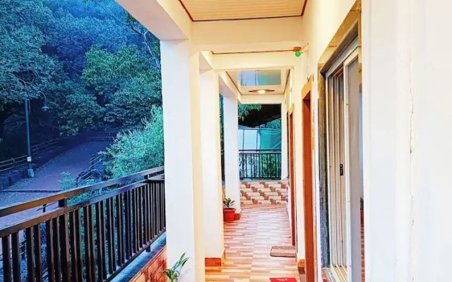 Janani Niwas Matheran