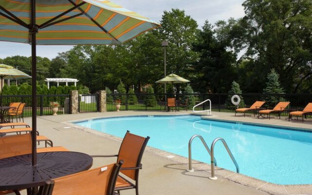 Doubletree Tinton Falls - Eatontown